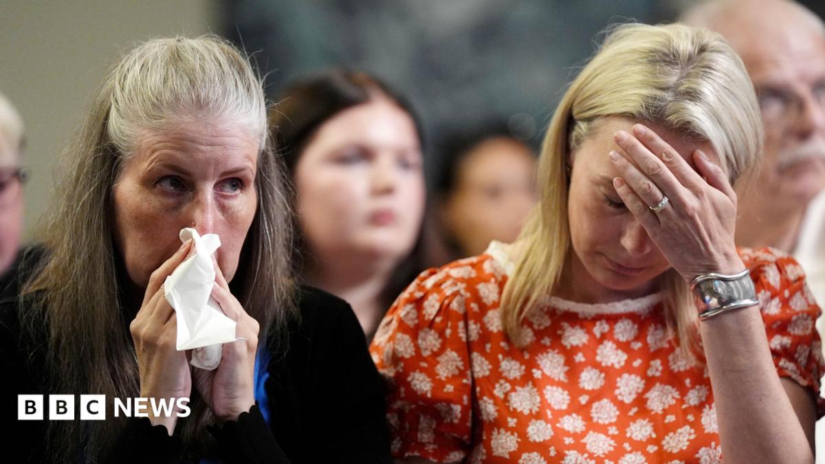 Babies and mothers died after 'systemic and sustained' failings, largest NHS maternity review finds