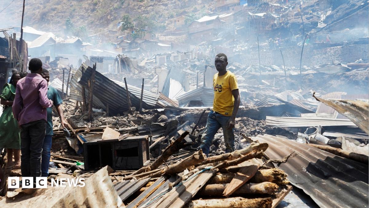 More than 20 children feared dead in DR Congo school fire