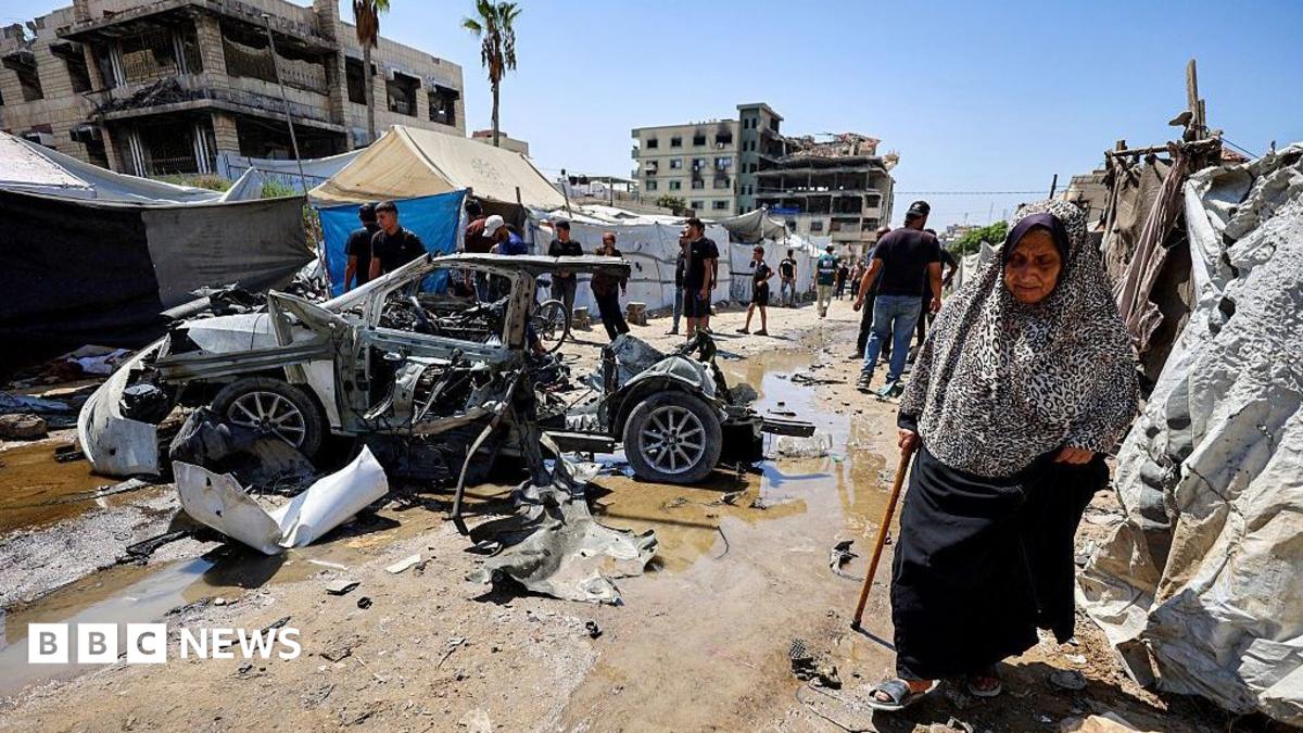 Israeli fire kills three in Gaza City during reported raid, medics say