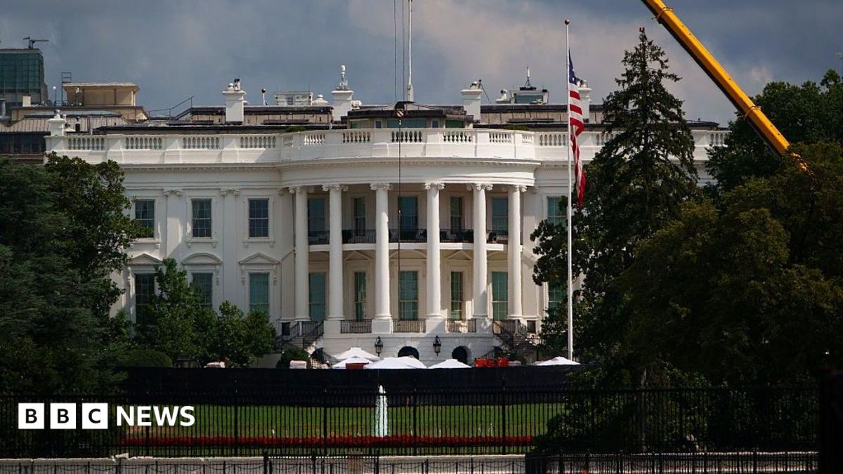 Ex-White House teleprompter operator ordered to pay $172,000 for Trump speech bets