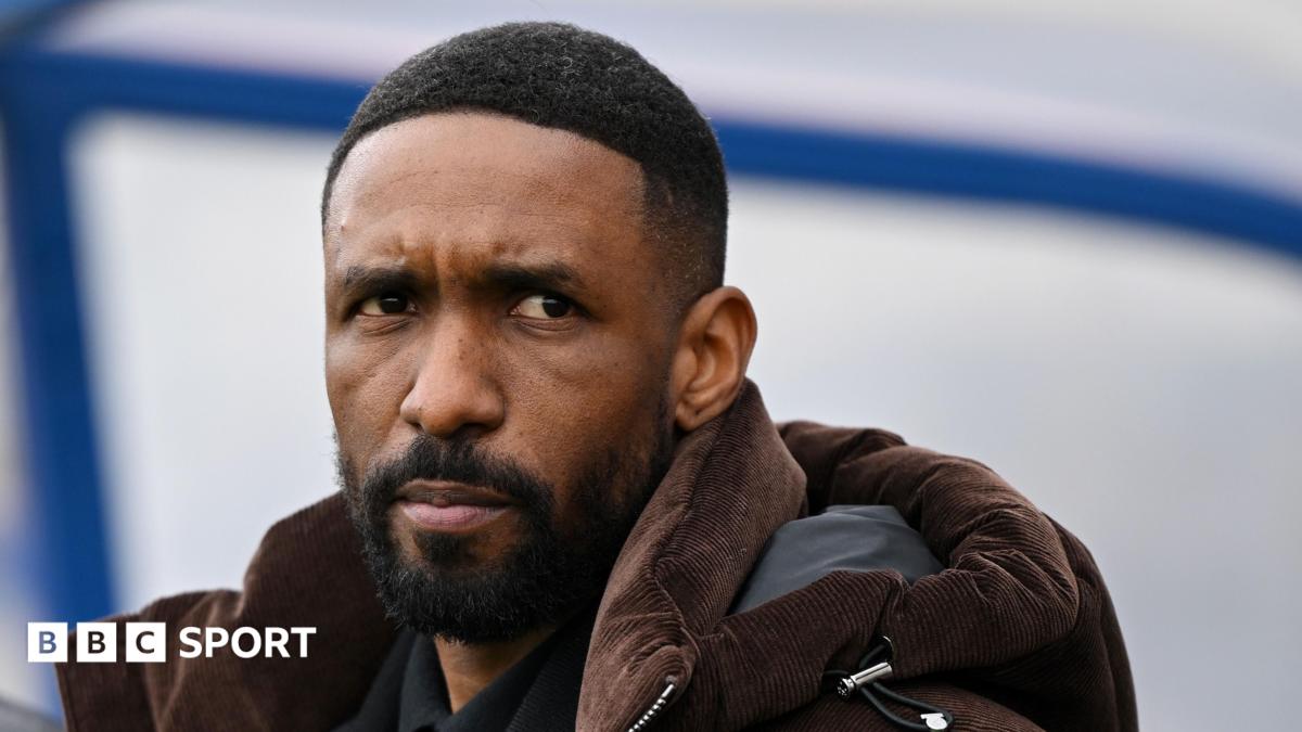 Growing concerns before Defoe exit - Woking director