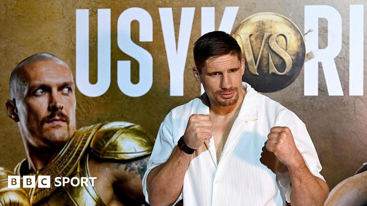 How a kickboxing legend & Statham's pal landed a shot at Usyk