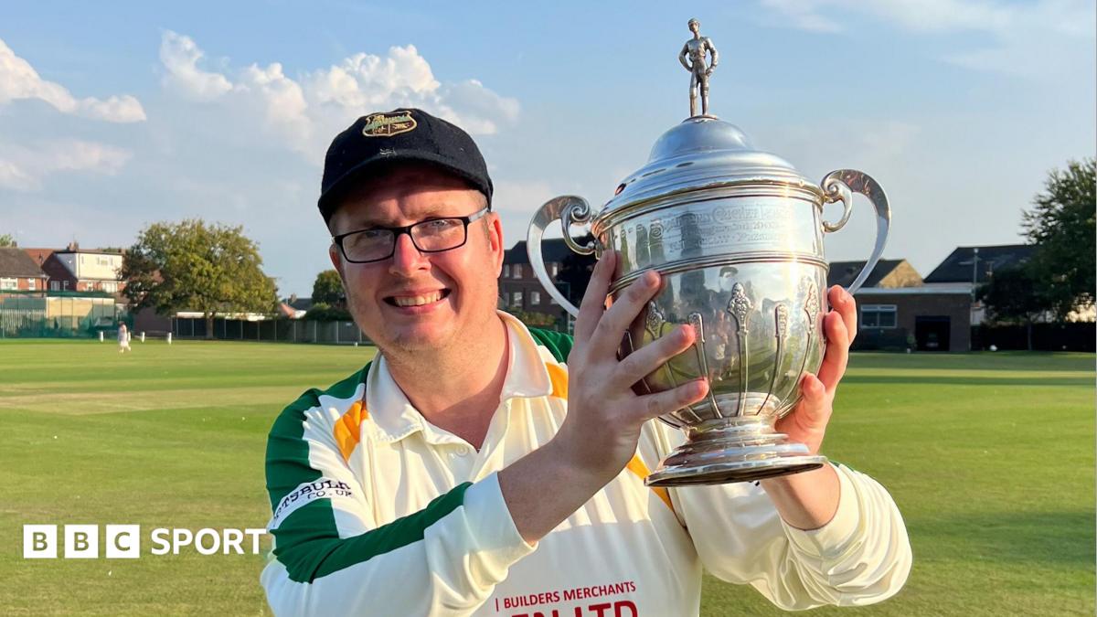 Saltburn concede match over 'finger-clicking' claim