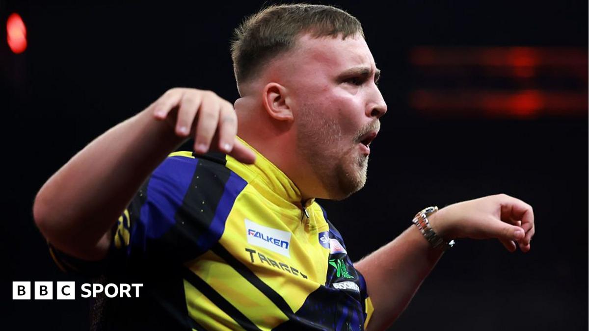 Littler survives scare to progress at World Series Finals