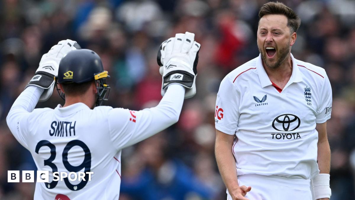 England move closer to win on wet day at Lord's