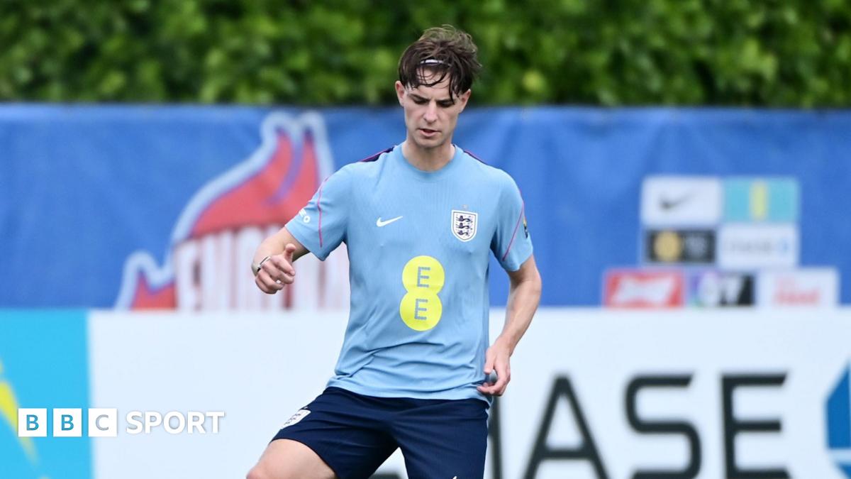 Scott poised to make England debut in World Cup friendlies