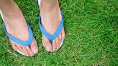Are summer sandals killing your feet?