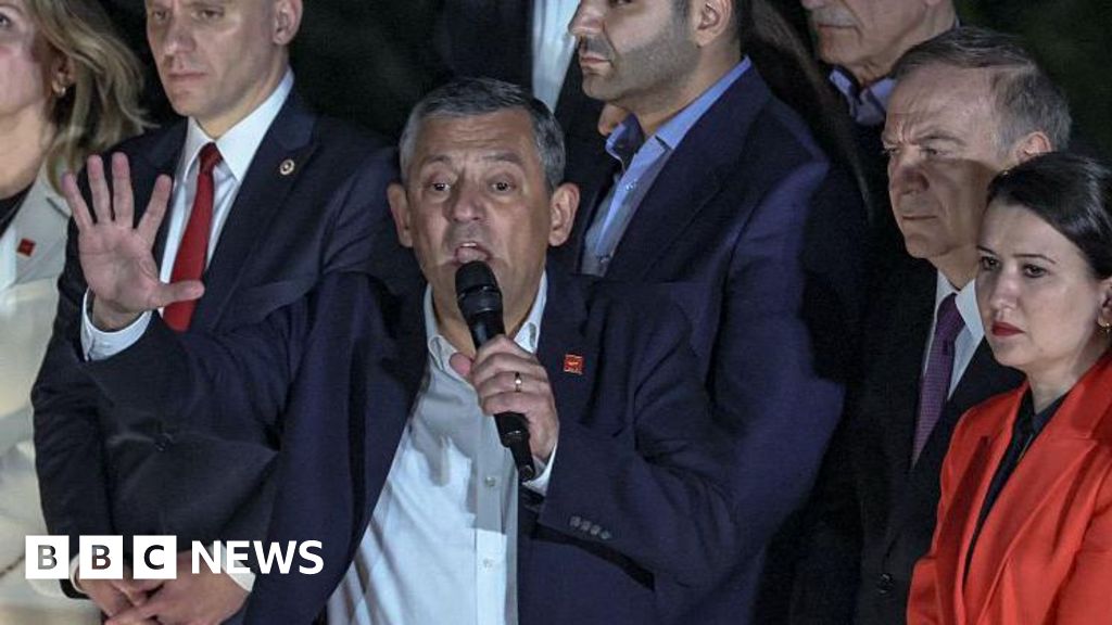 Turkish opposition fights court ousting of leaders in ruling boosting Erdogan