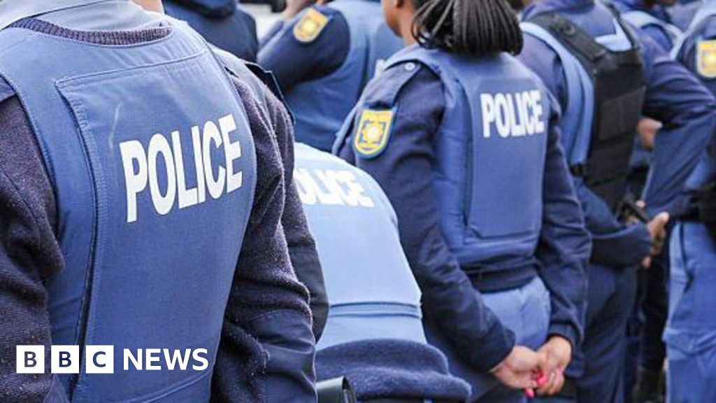 South Africa police investigate killing of two Mozambican men