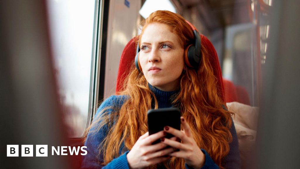 Companies and local authorities must improve mobile signals on trains, Ofcom says