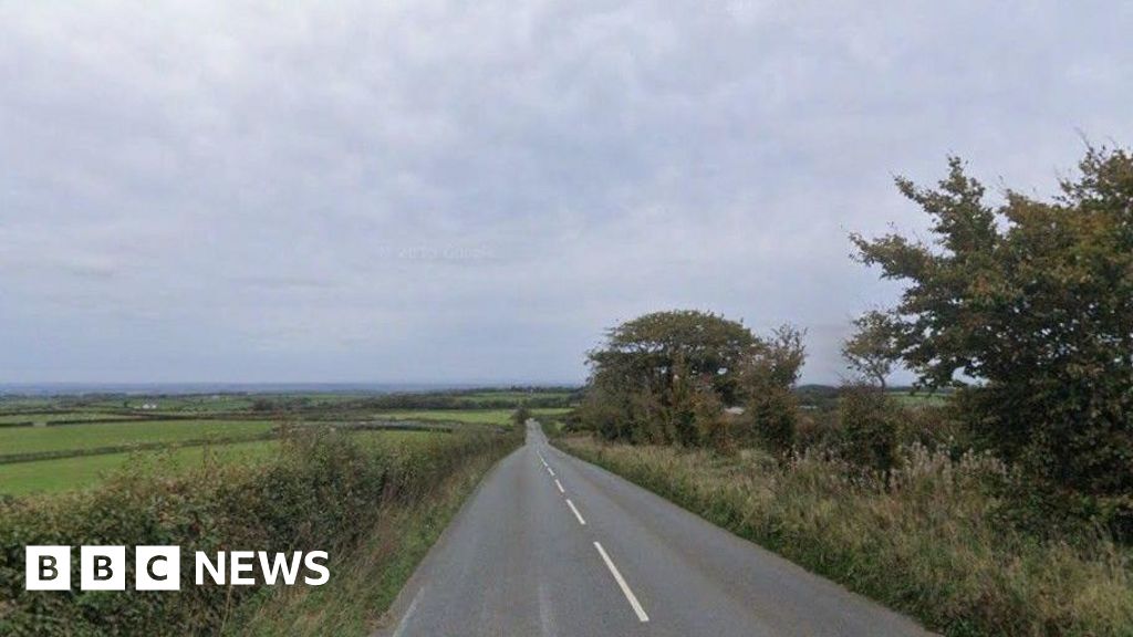 Helicopter crashes into field in Devon
