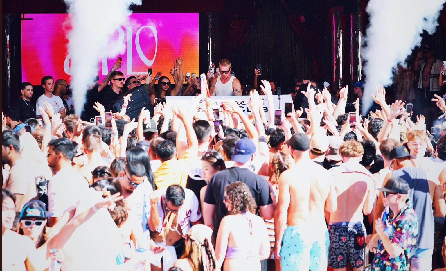 Keep your Memorial Day weekend rolling with this party-packed Las Vegas itinerary