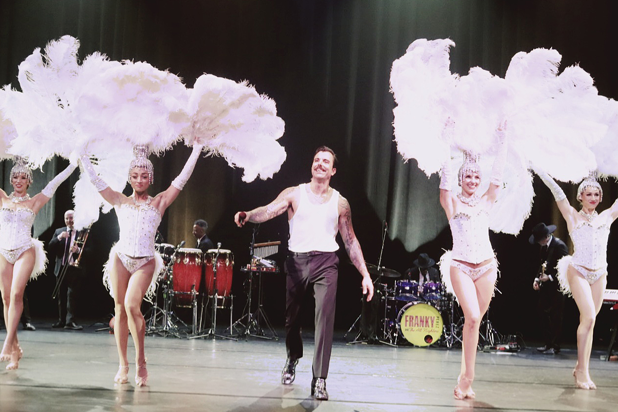 Musician Franky Perez restores intimacy to the Las Vegas residency at Treasure Island