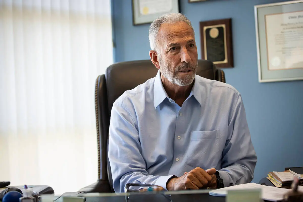Attorney alleges prosecutors improperly dismissed case. Wolfson pushes back.