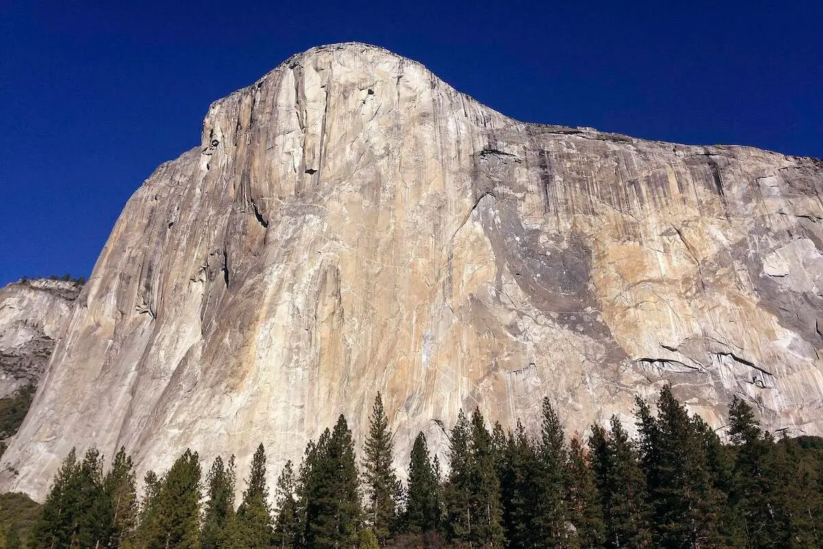 Yosemite’s growing crowds spark fears for summer