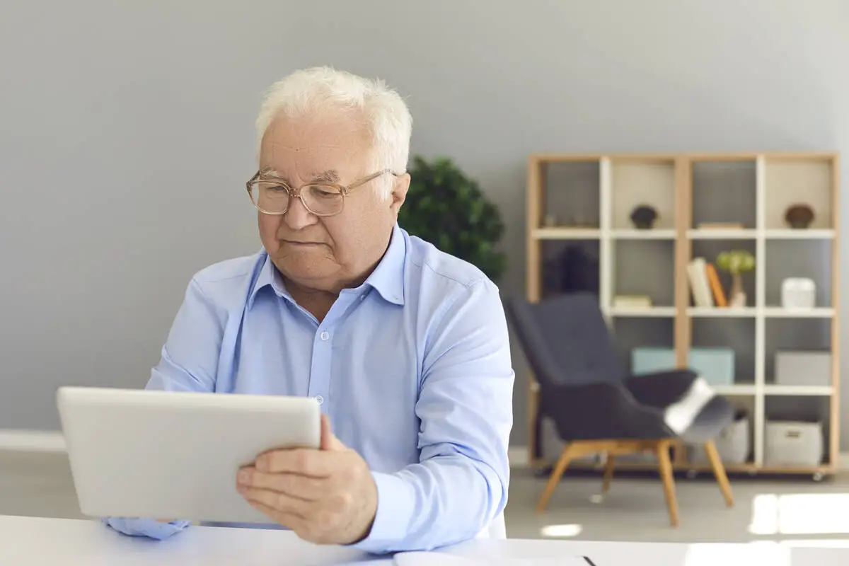 Will Medicare pay for my cancer treatments?