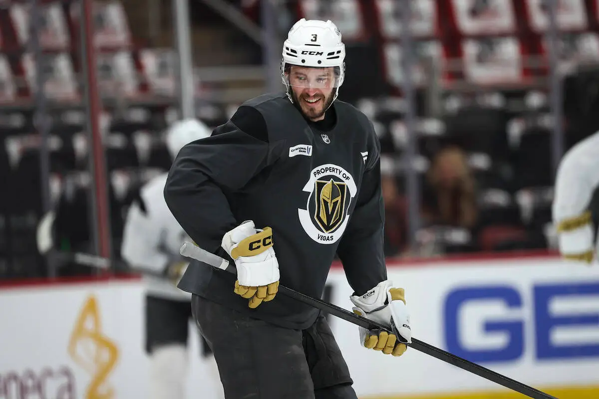 Golden Knights defenseman takes puck to the face, leaves Game 2