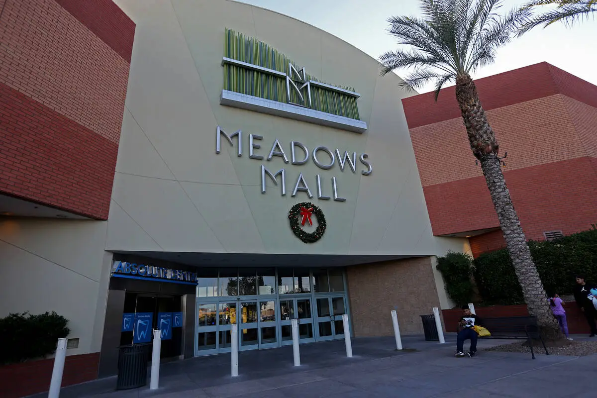 Las Vegas mall to implement curfew for minors