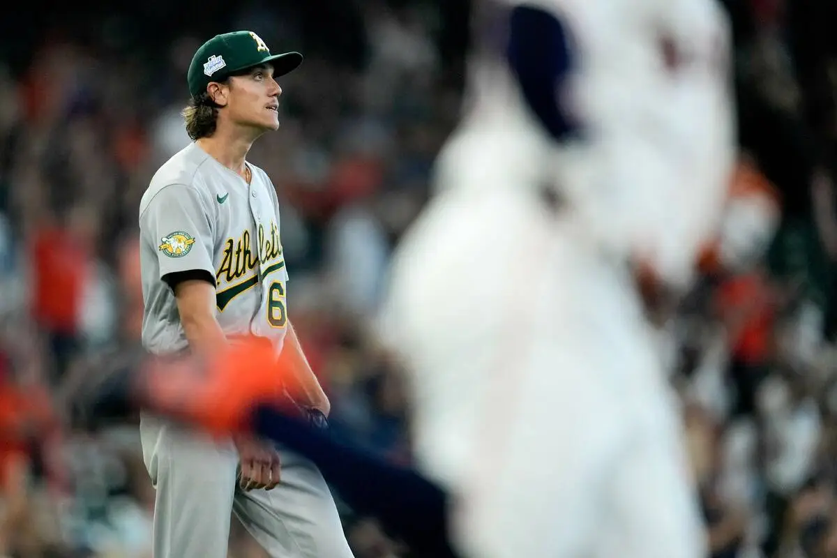 Athletics routed as Astros’ Alvarez hits grand slam for AL-leading 22nd homer