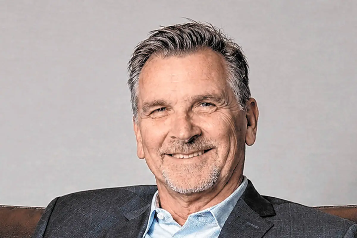 Warner Gaming promotes Sobczyk to president