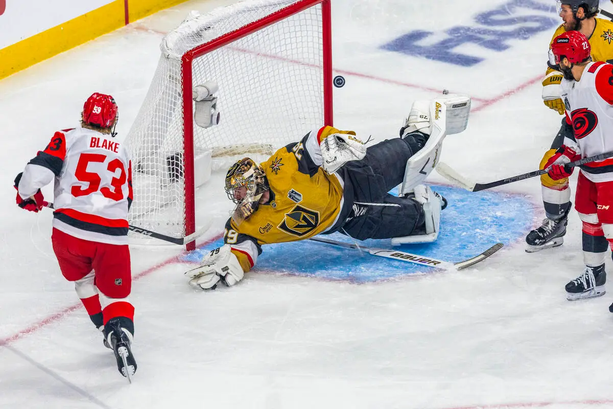 Golden Knights’ rally falls short against Hurricanes in Game 4, series tied
