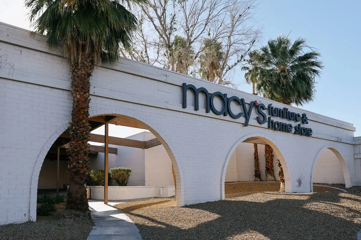 Macy’s building in Chinatown sells to new landlord