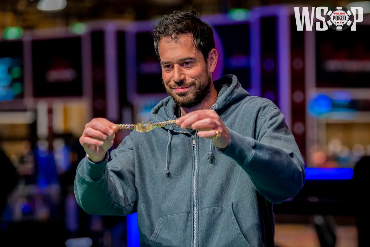 Las Vegas poker pro joins exclusive club with 8th career WSOP bracelet