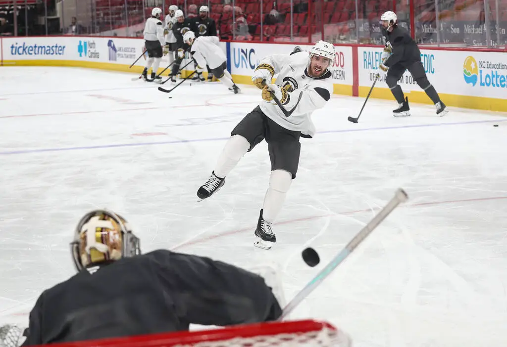 Golden Knights keeping lineup decisions a mystery ahead of Game 6