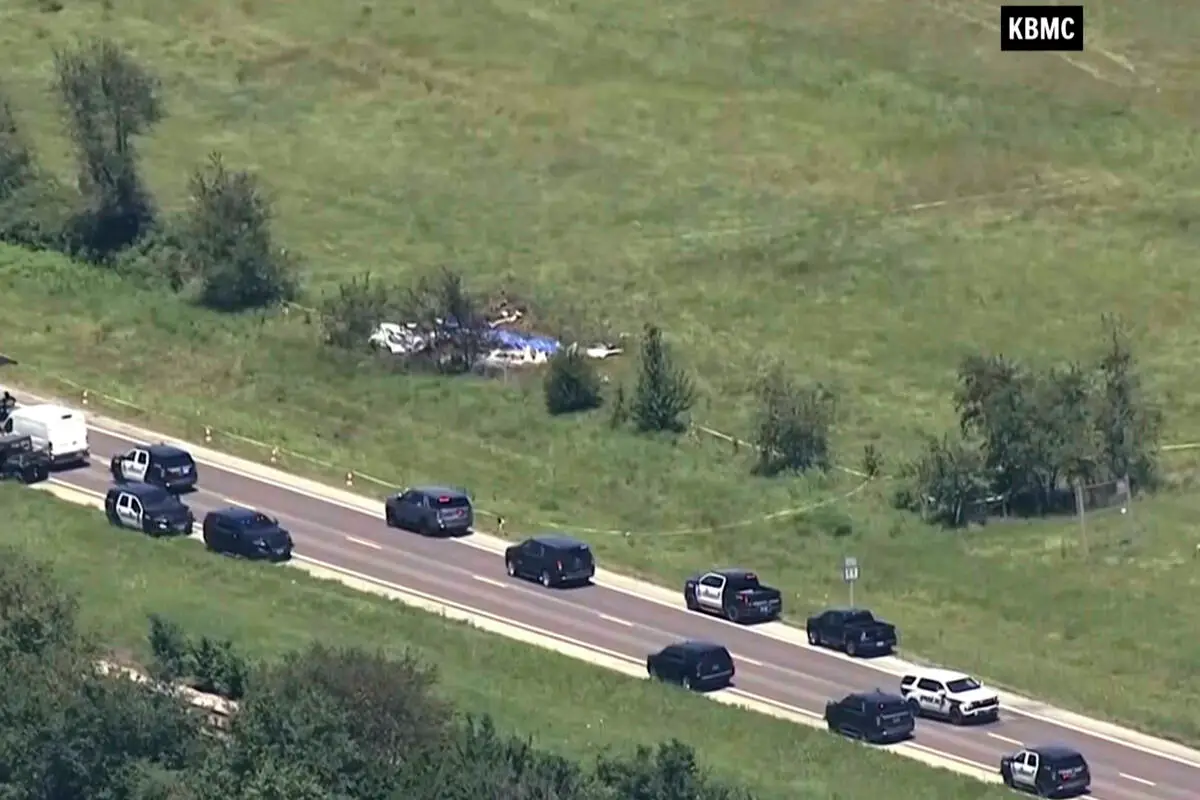 12 dead in crash of plane on skydiving outing in Missouri, authorities say