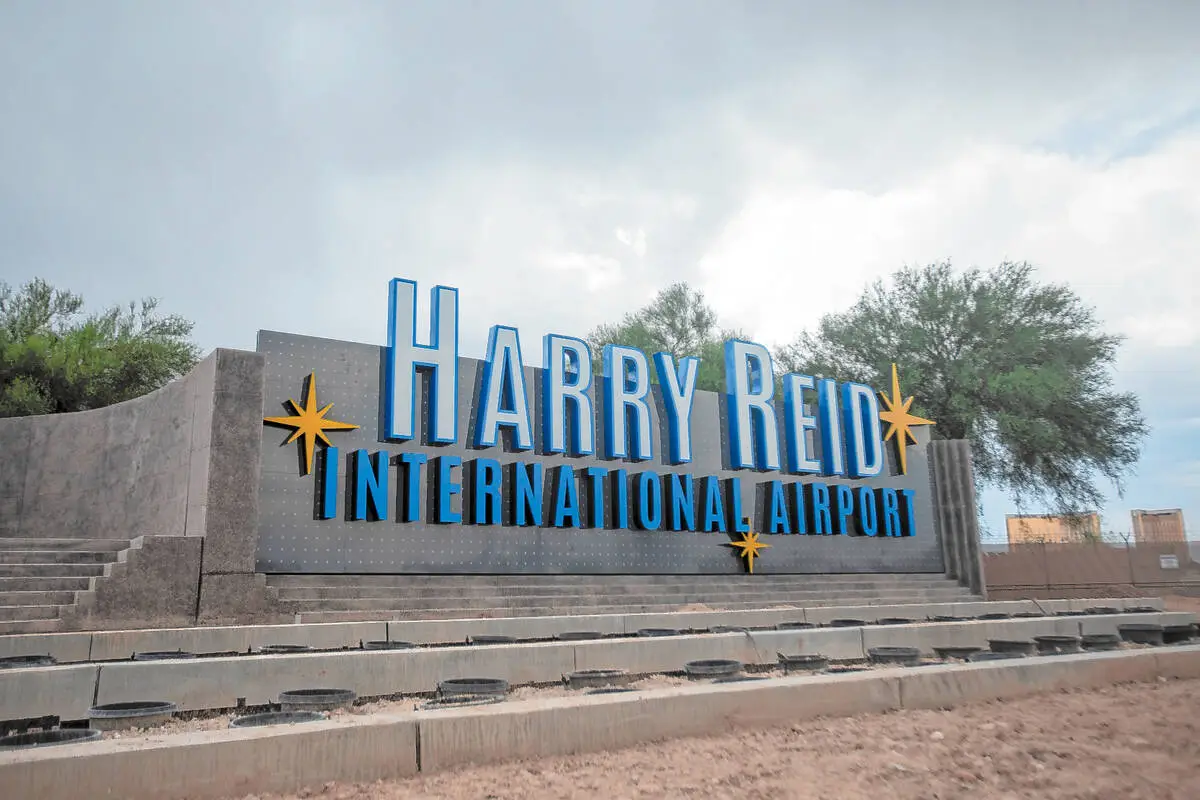 FAA: Hourslong delays plague flights to Las Vegas airport amid staffing issues