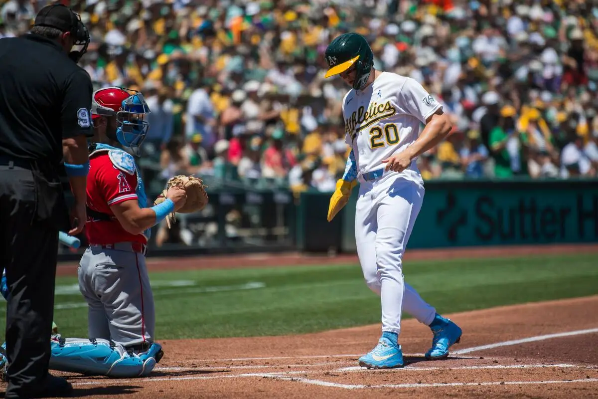 A’s allow 5 runs in last 2 innings, lose to Angels