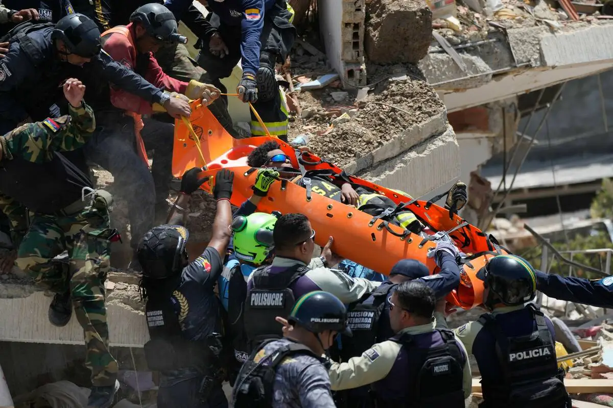 Frustration grows in Venezuela as earthquake death toll reaches over 1,4oo