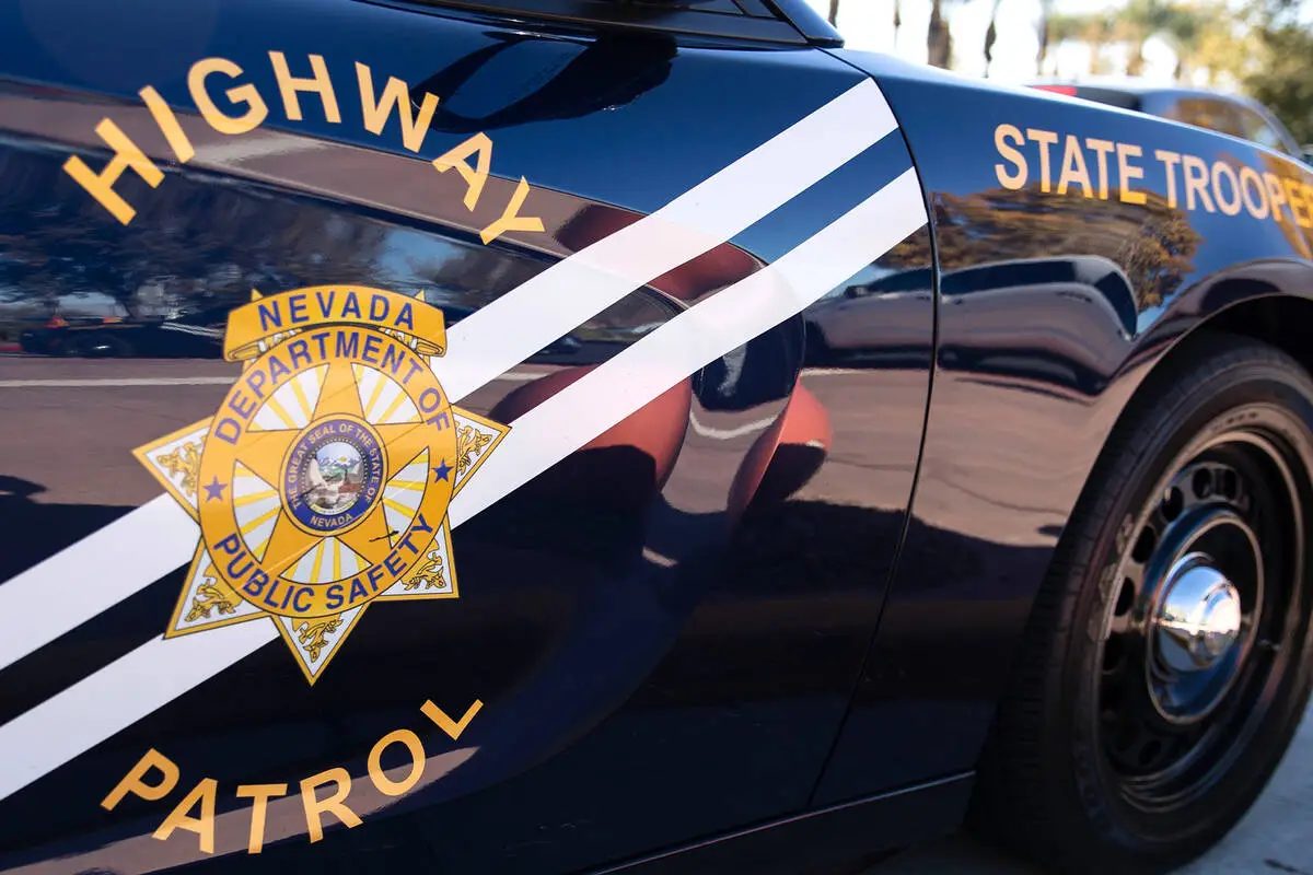 Car crash in Clark County kills 1 and injures 4