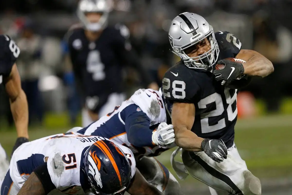 Parents of ex-Raiders player allege excessive force by police in wrongful death suit