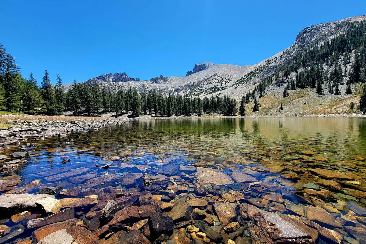 Hike offers up-close look at Nevada’s only glacier