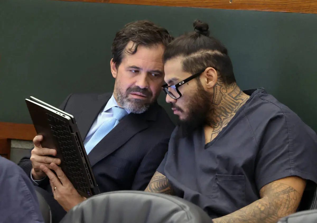 Before killing at city of Las Vegas lot, co-workers tried to restrain suspect