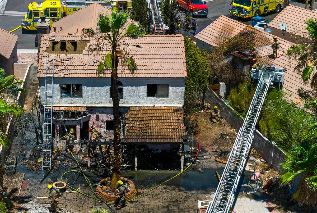 Woman injured in 2-alarm house fire in western Las Vegas Valley