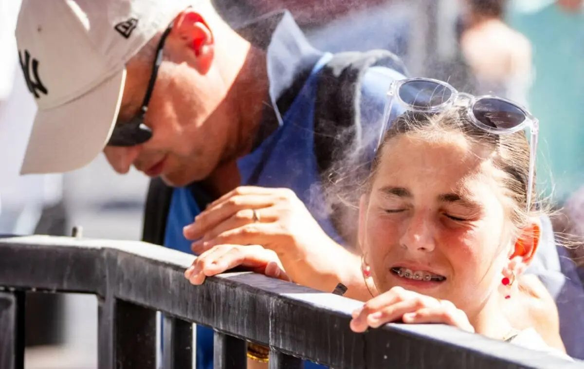 Here come the 110s: July heat wave moves into Las Vegas