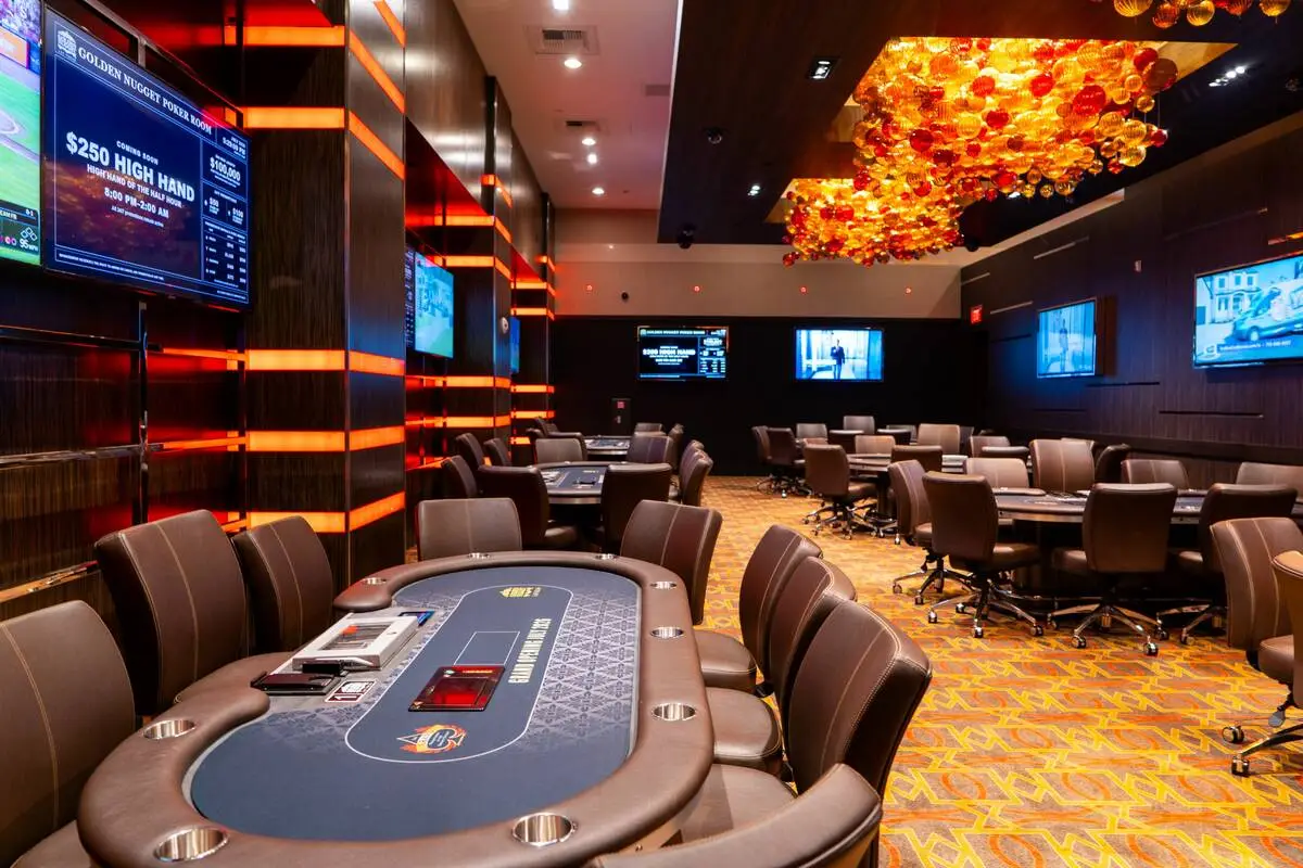 Only downtown Las Vegas casino poker room relocates, now open
