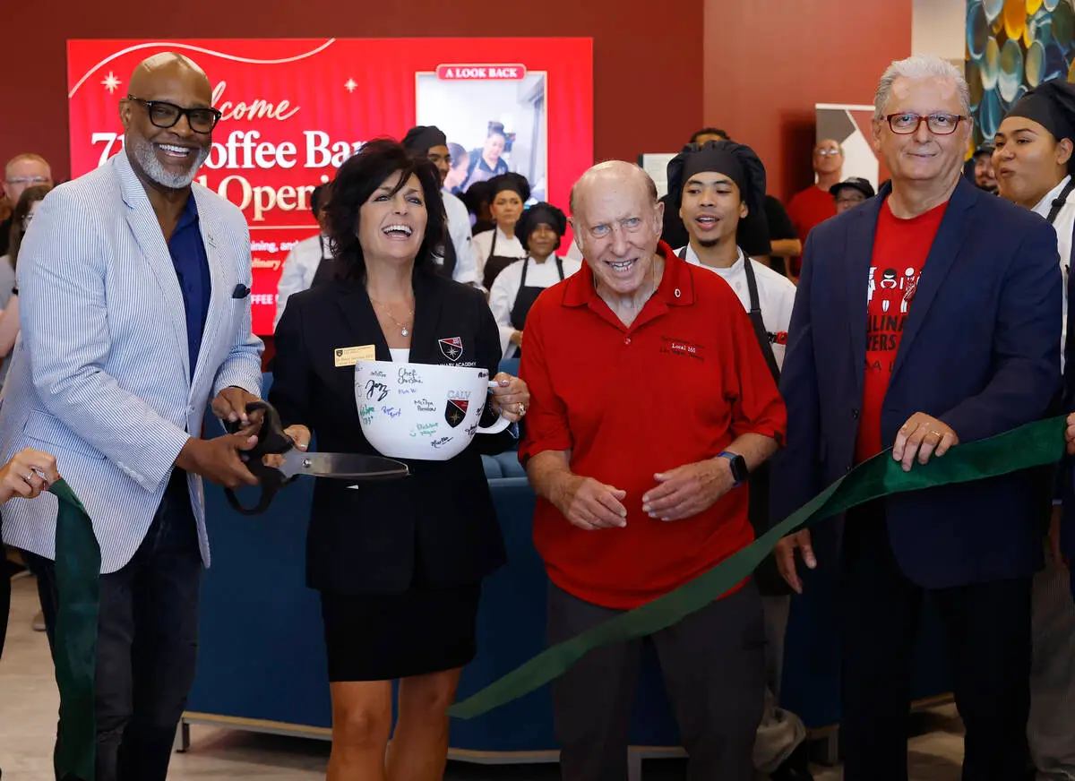 Student-run coffee shop gives Las Vegas hospitality trainees real-world experience