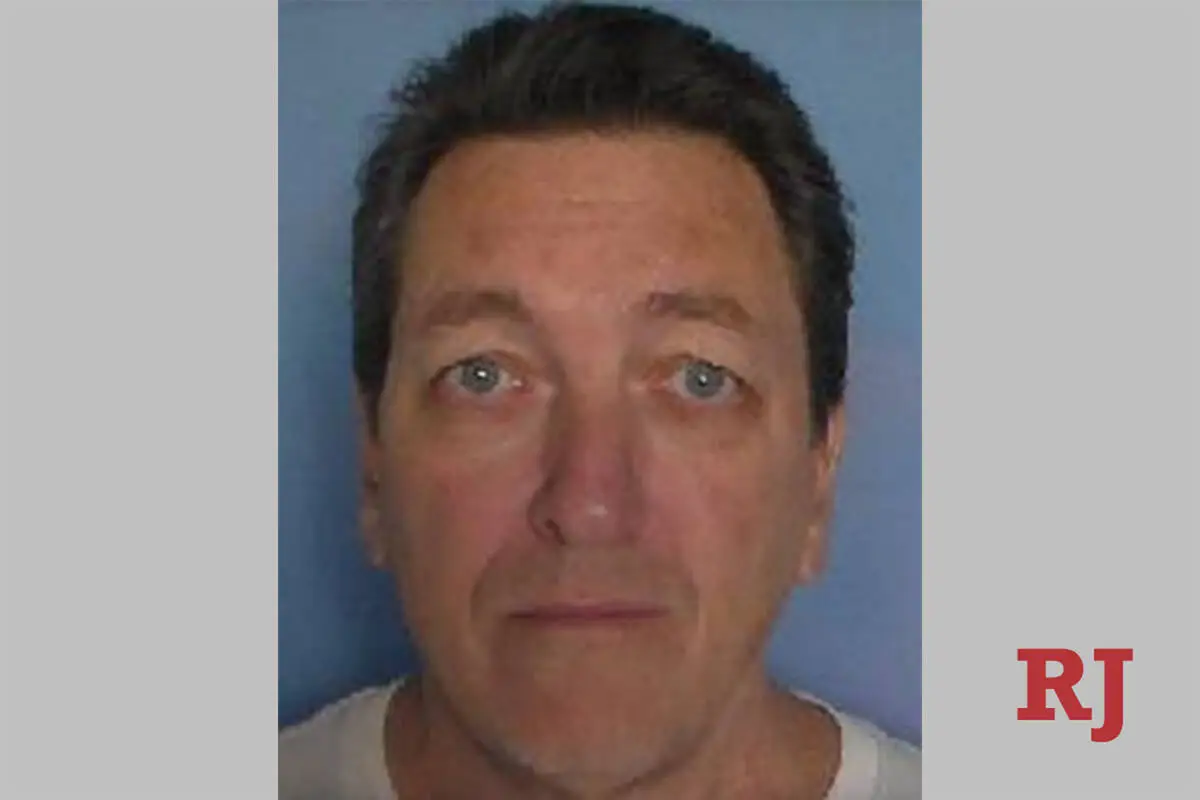 Prosecutors pausing execution warrant requests for two death row inmates