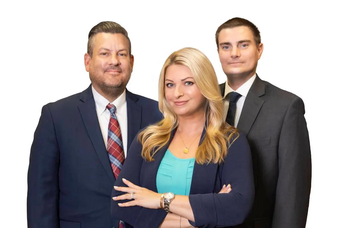 Lee & Associates adds 3 to brokerage