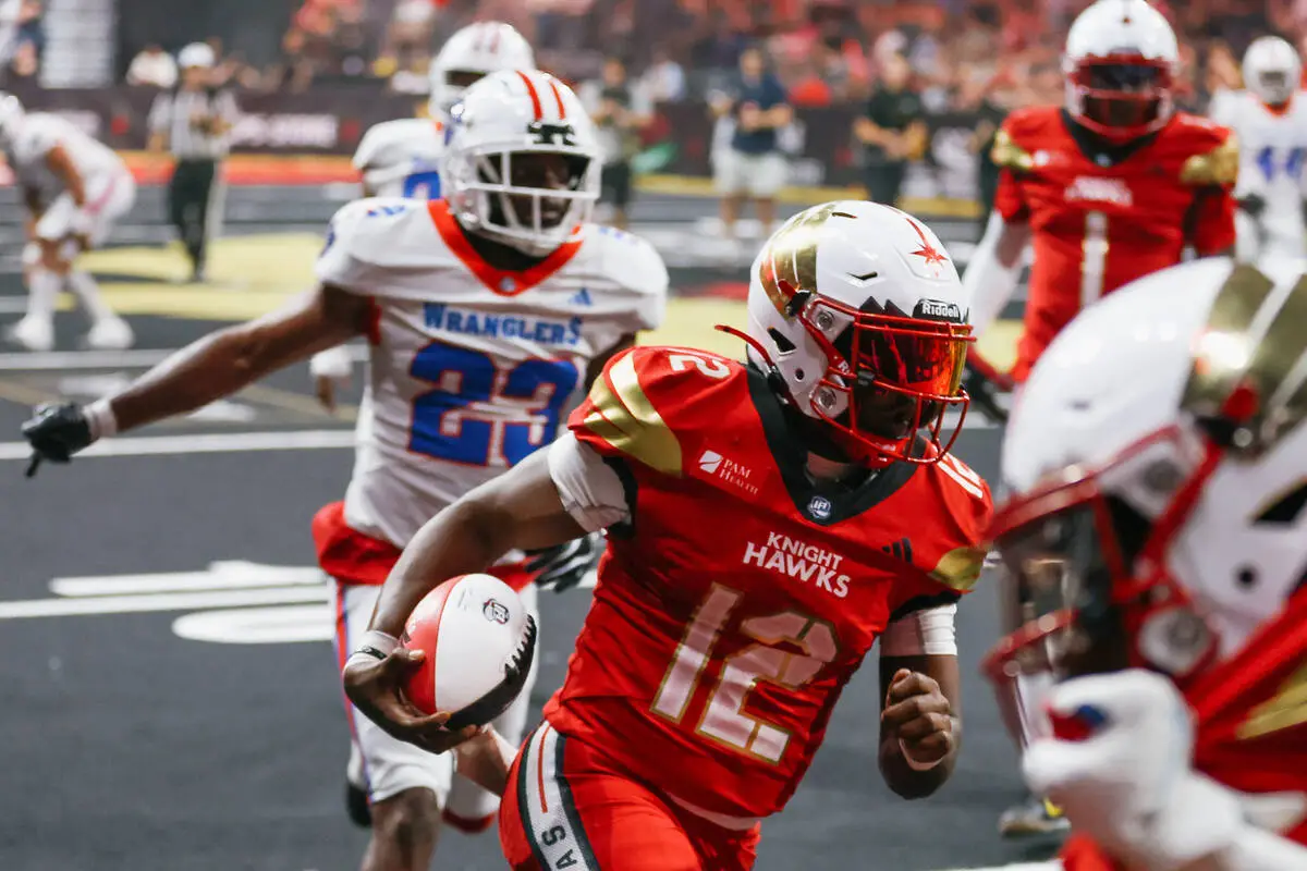 Knight Hawks roll to victory over NAZ Wranglers — PHOTOS