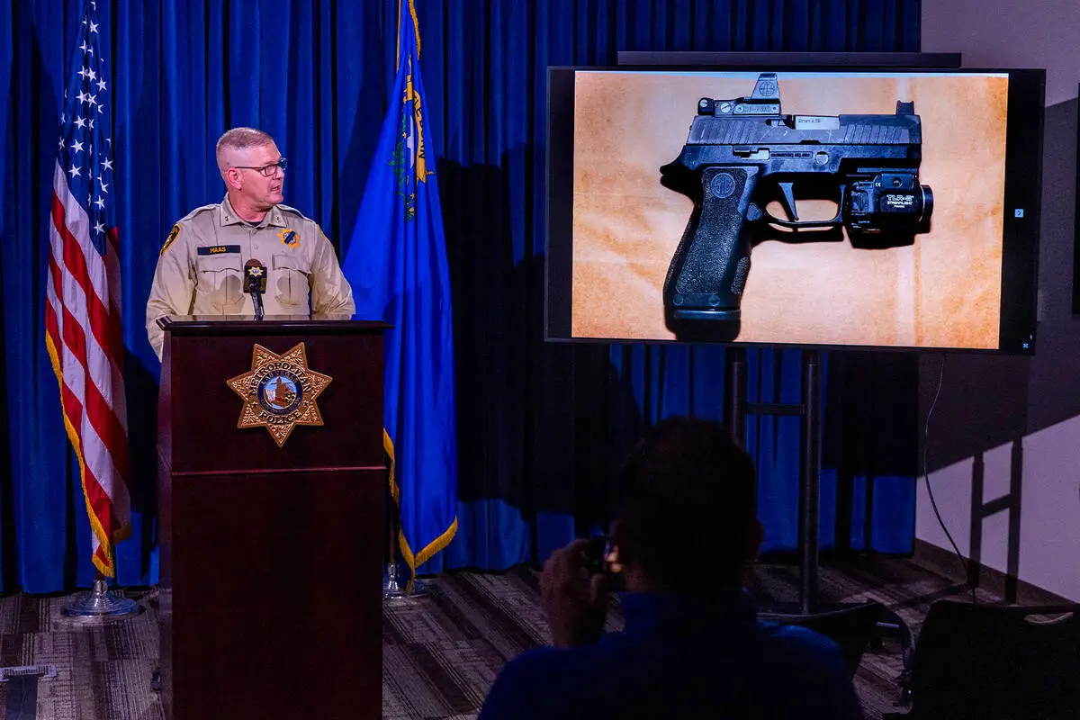 Police: Teen killed before officers entered southwest Las Vegas home