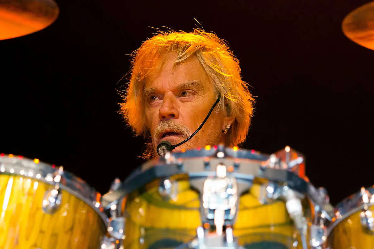 Frank Beard, Rock & Roll Hall of Fame drummer of ZZ Top, dies at 77