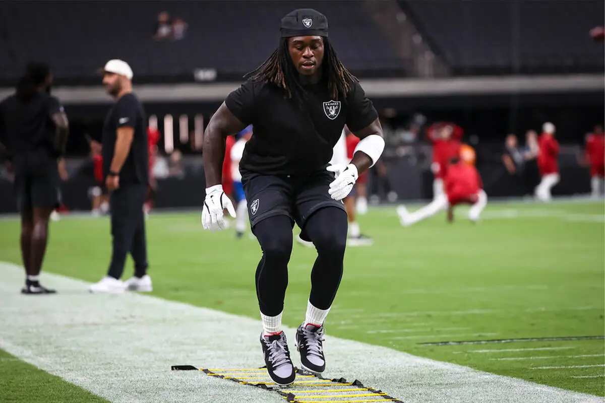 Raiders get positive update on injured star Ashton Jeanty