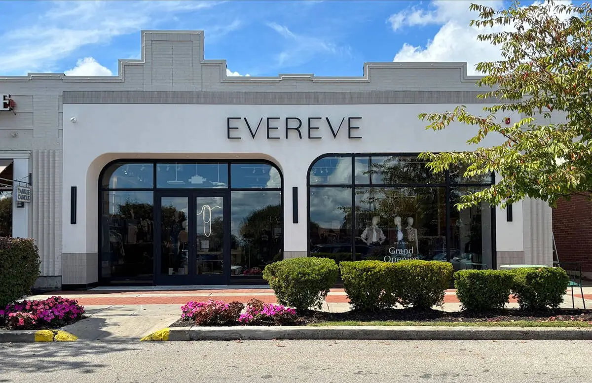 Evereve opens first Las Vegas-area store in Henderson