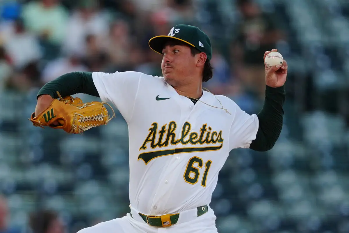 Jump strikes out 9, Cortes homers to lift A’s over the Twins