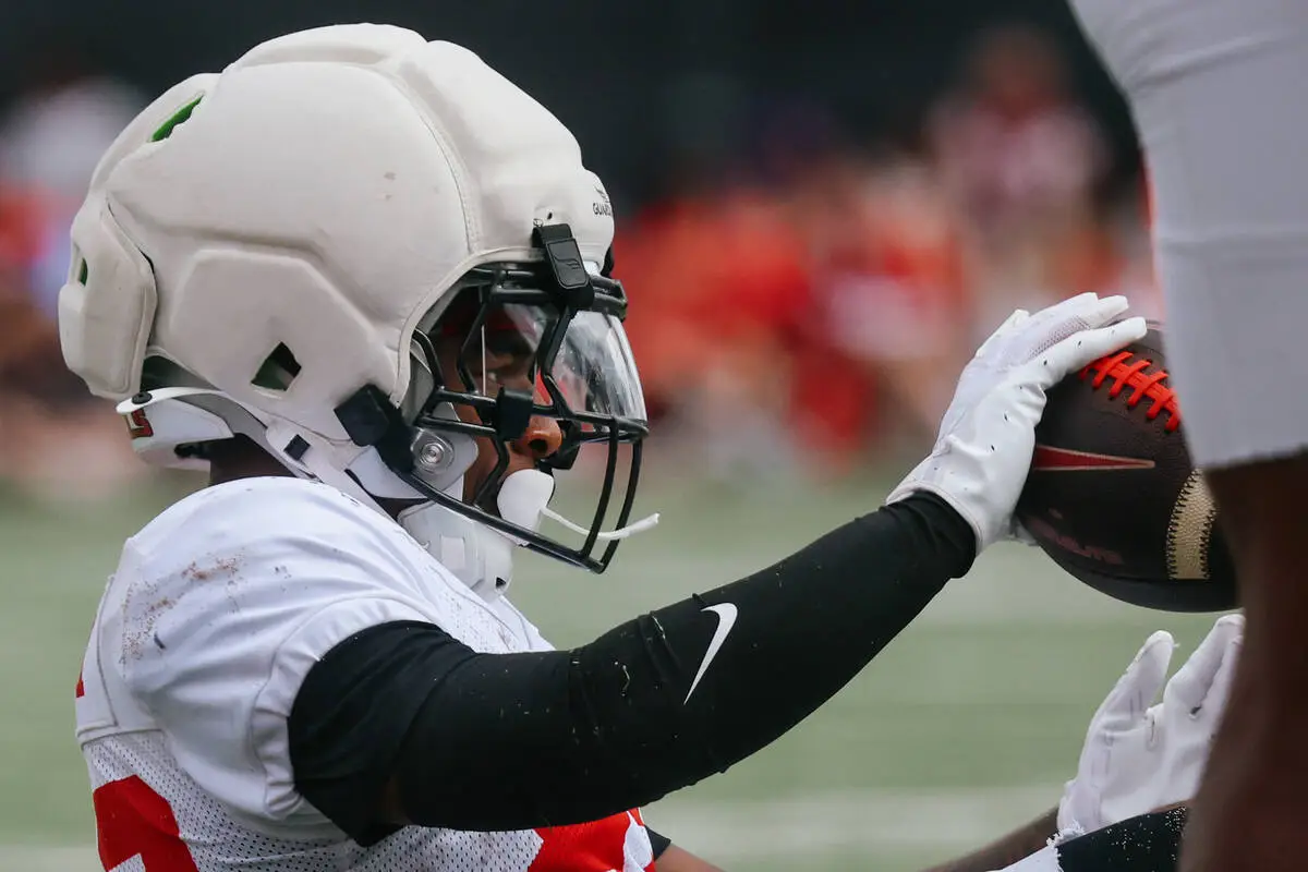 Small in stature, UNLV freshman wide receiver makes big impression