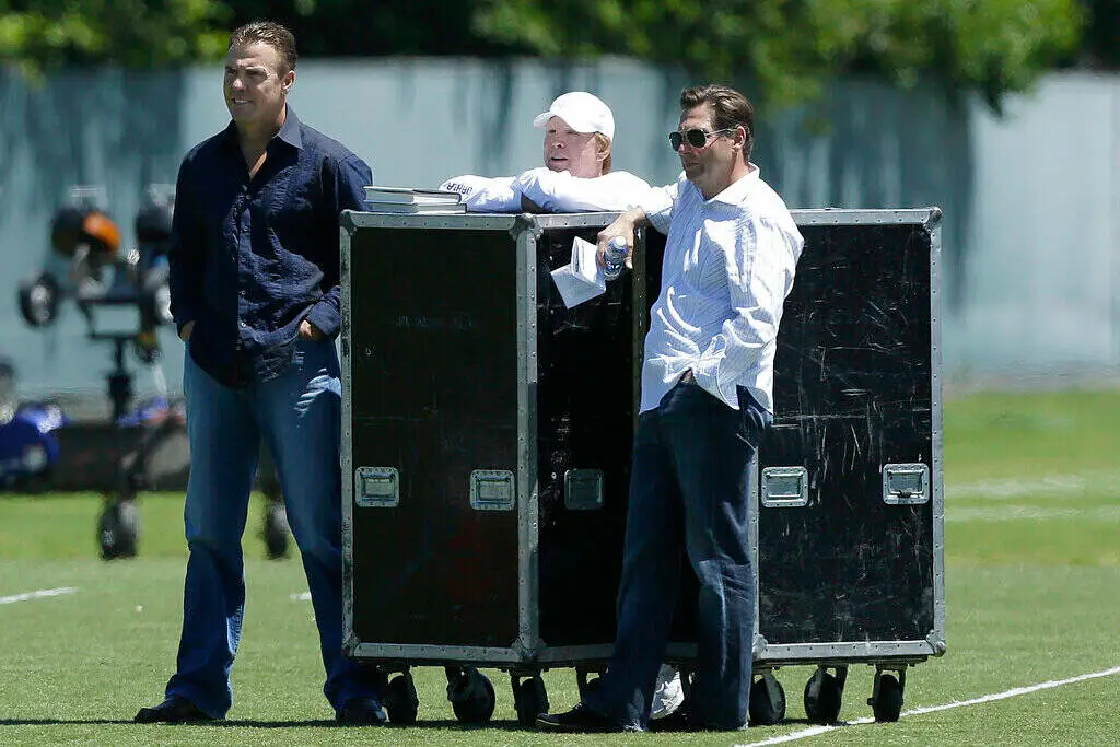 Greg Papa restores relationship with Mark Davis, Raiders amid cancer fight